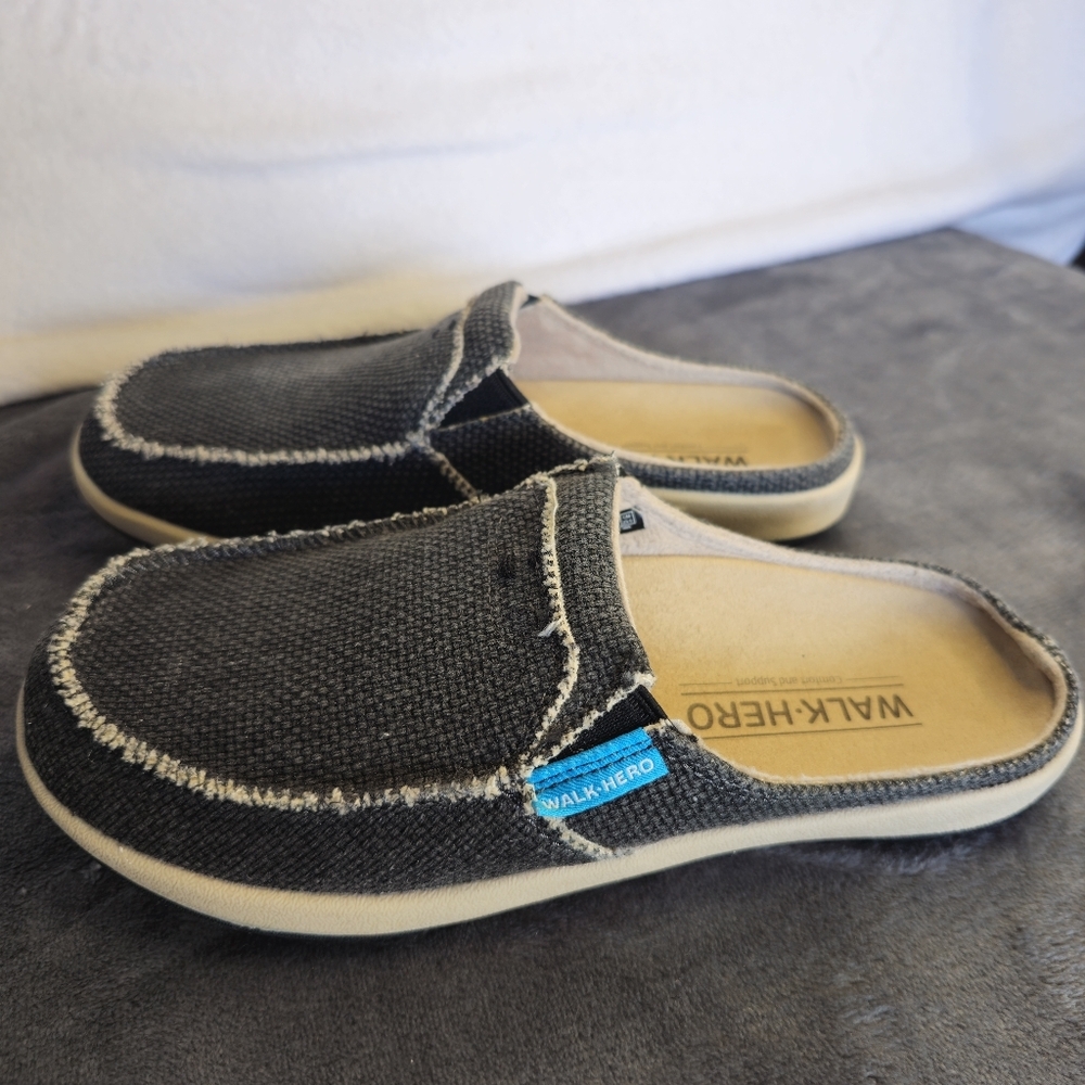 Walk Hero‎ Grey Slip On Shoes